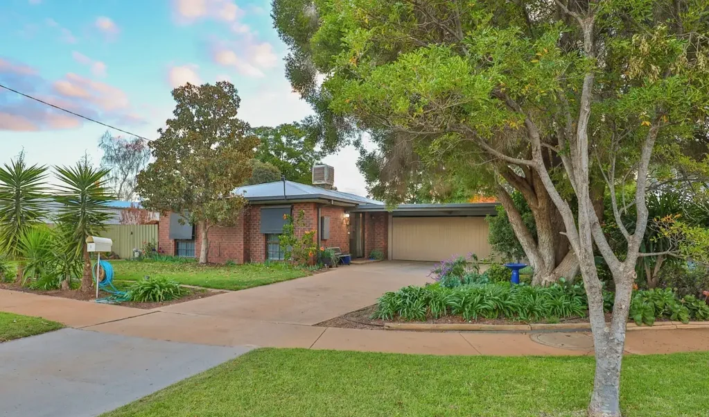 1 Hampton Court, Red Cliffs, VIC 3496