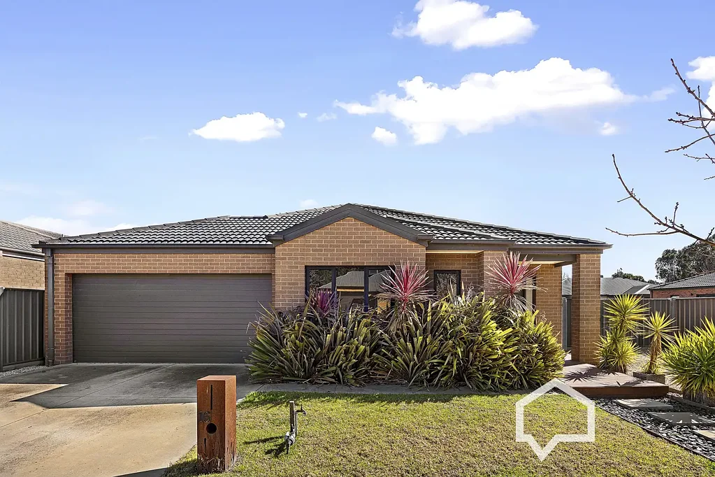 16 Roper Terrace, Epsom, VIC 3551