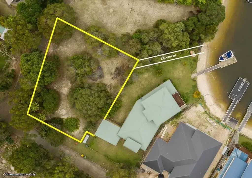 South Stradbroke  Build your Dream Holiday Home - Large Block of Land.