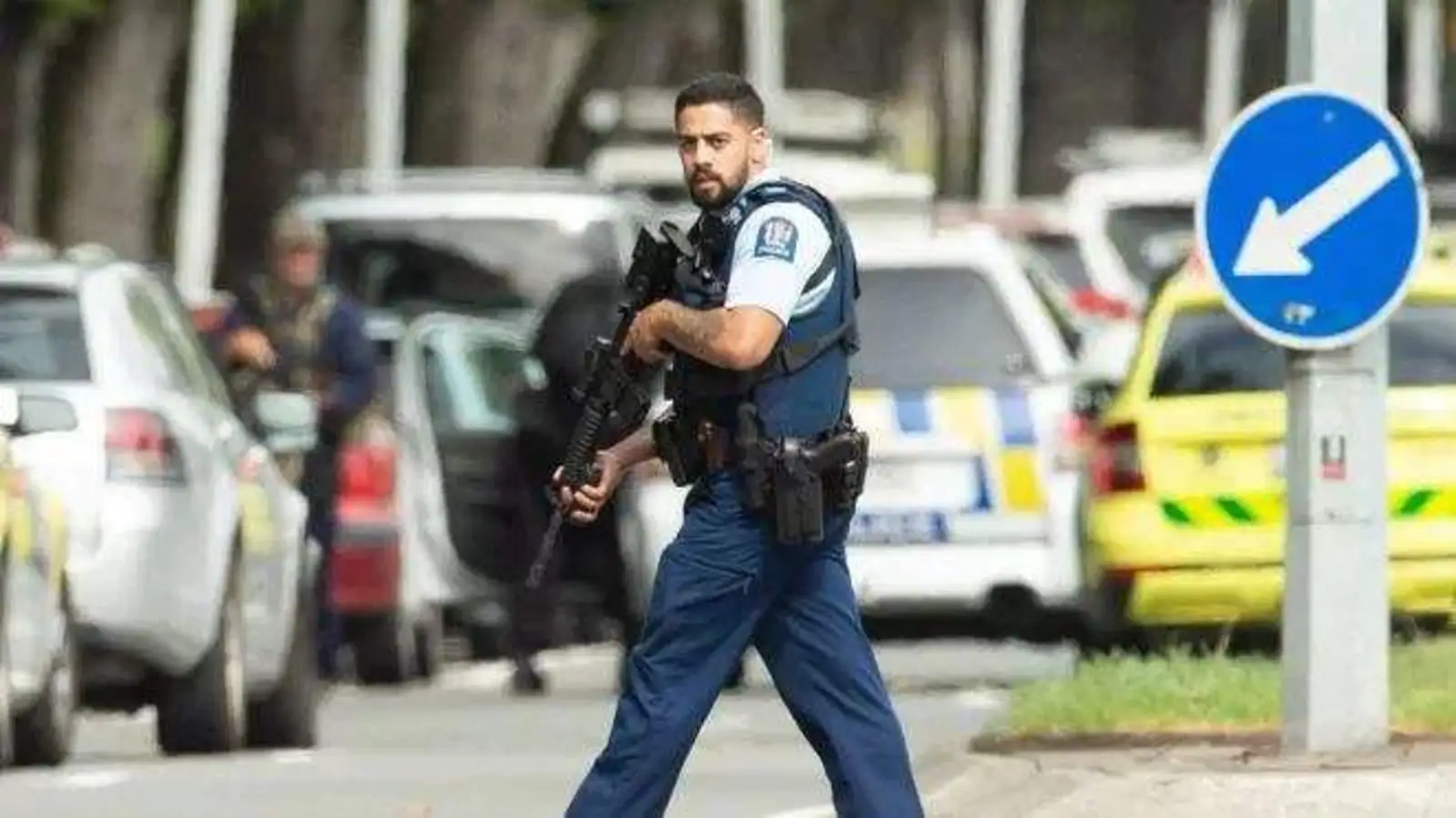 新西兰警方又抖出内幕：本可以提前几分钟抓住枪手！少死8人，但因为碰到了它……