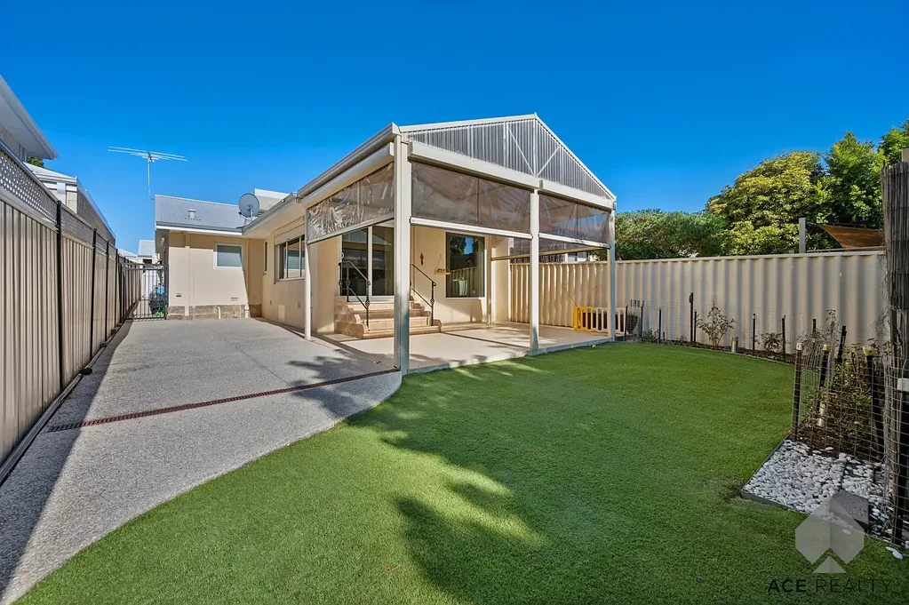 87 Riseley Street, Ardross, WA 6153