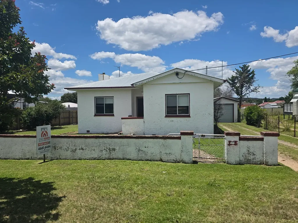 19 Symes Street, Stanthorpe, QLD 4380