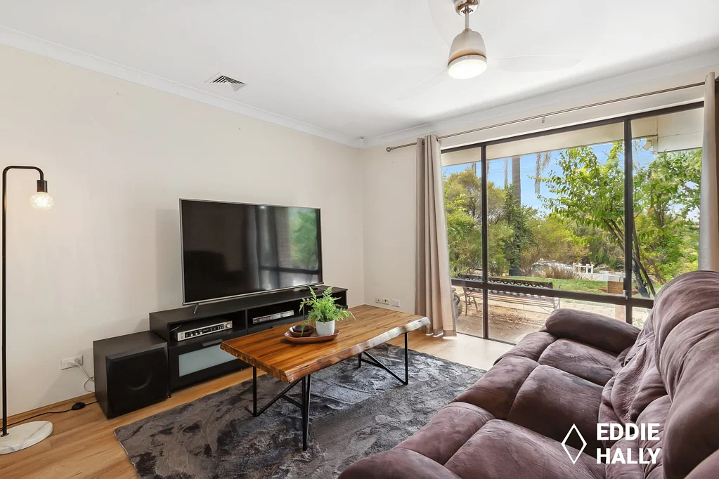 96 Plover Drive, Yangebup, WA 6164