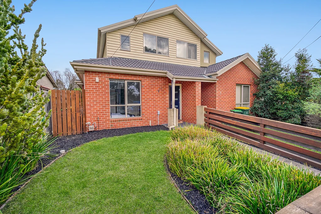 2/9 Cuthbert Road, Reservoir, VIC 3073