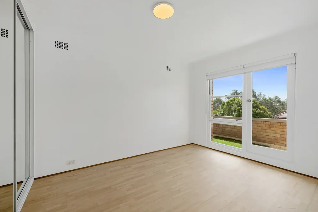 DEPOSIT TAKEN -  Two Bedroom Apartment In A Great Location