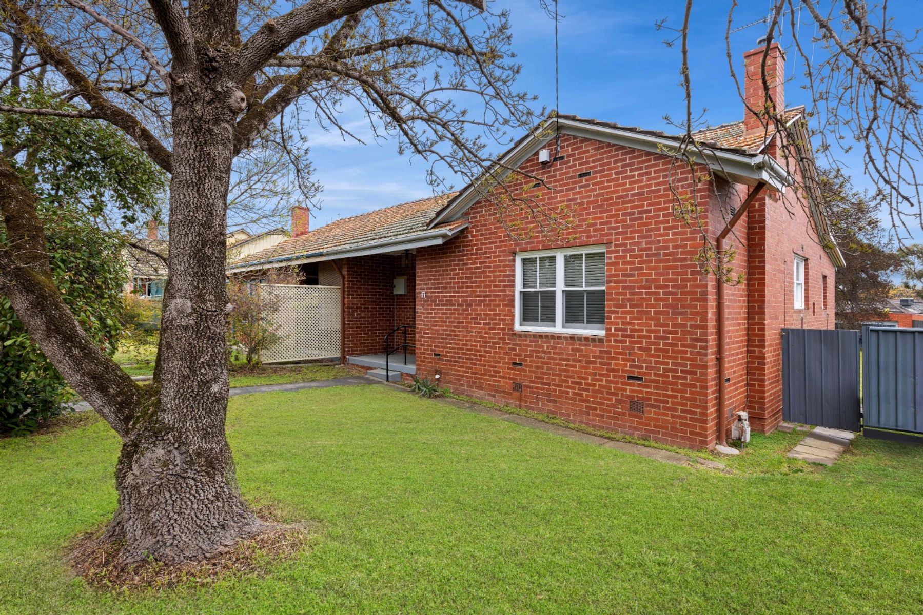 17 CHURCHILL AV, FLORA HILL VIC 3550, 0 chambres, 0 salles de bain, House