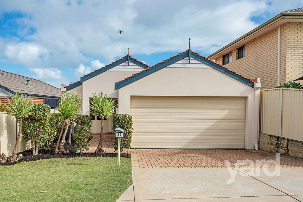 37 Foss Street, Bicton, WA 6157