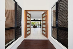 1 Margarita Court, Bushland Beach