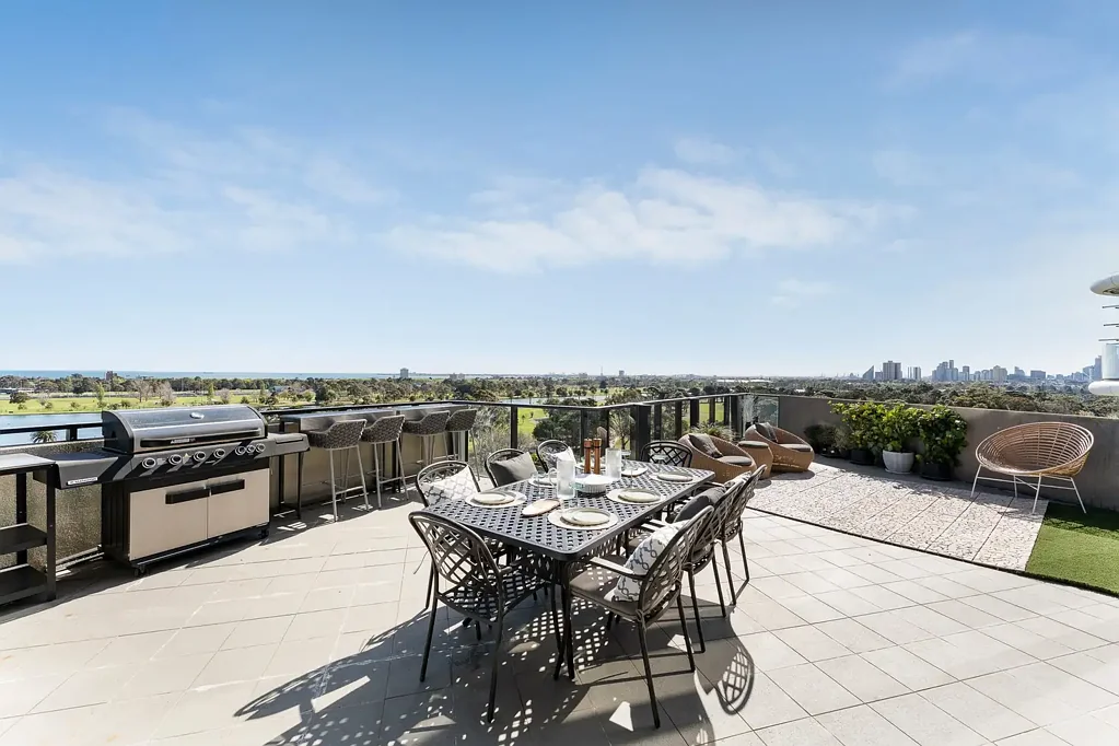 801/55 Queens Road, Melbourne, VIC 3004