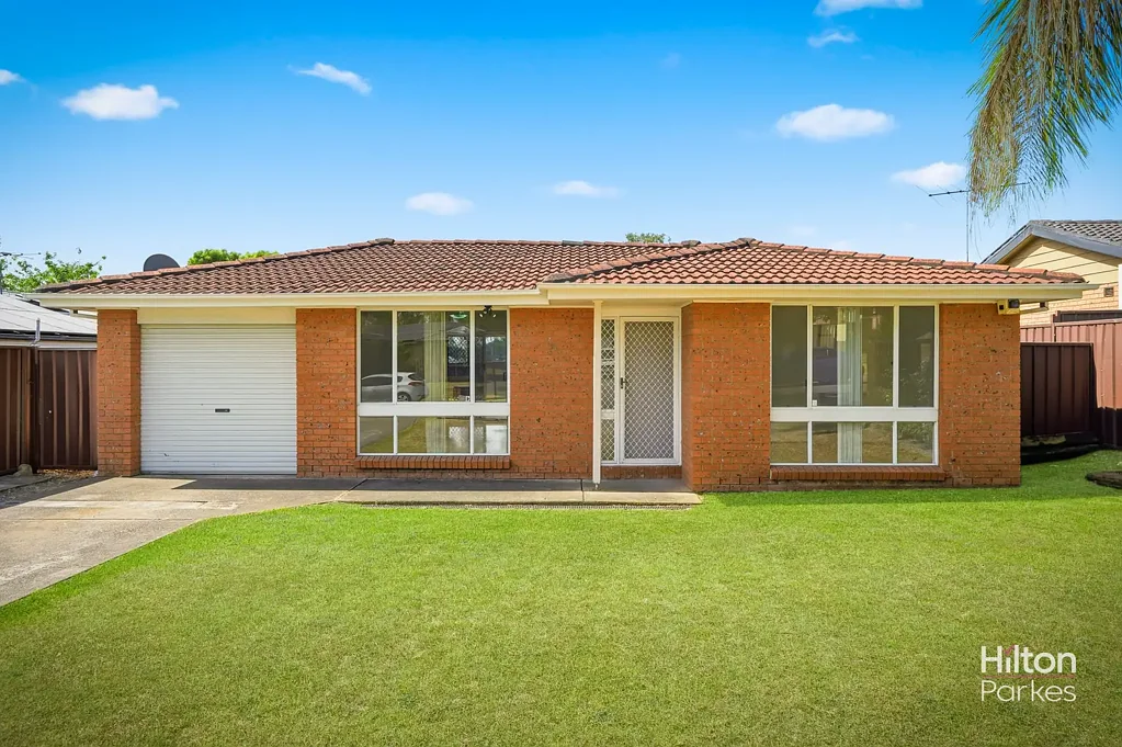 14 Romley Crescent, Oakhurst, NSW 2761
