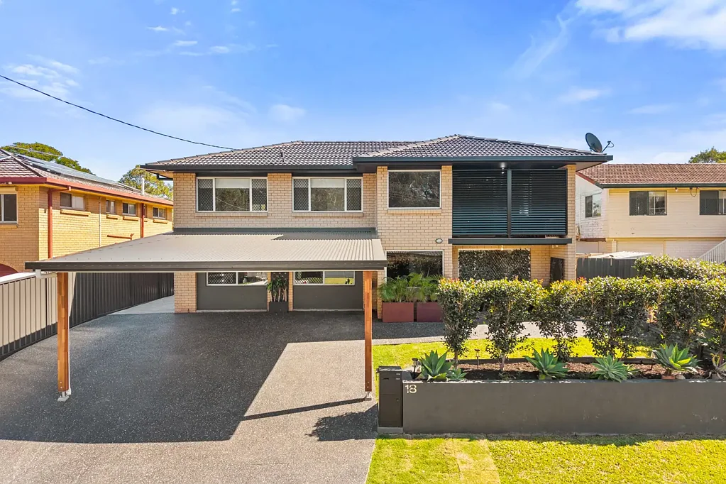 Alexandra Hills 3 Bedroom Feature-Packed Highset Brick Home in Prime Alexandra Hills Location!
