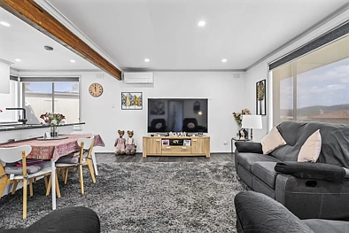 1 Morely Parade, Triabunna, TAS 7190, 3 Kuwarto, 1 Banyo, House