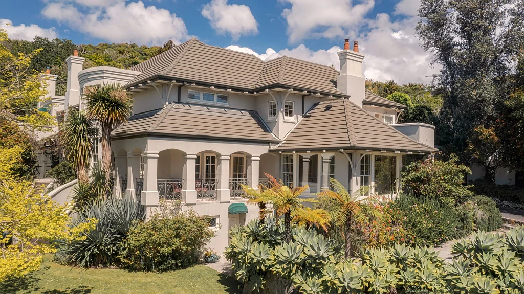 Otaihanga 6ਬੈੱਡਰੂਮ Luxury living, Natures Embrace