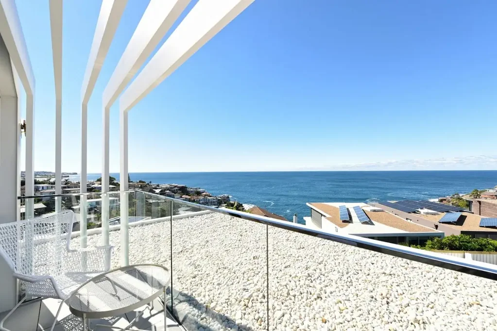 Coastal Luxury Four Bedroom Residence with Ocean Views
