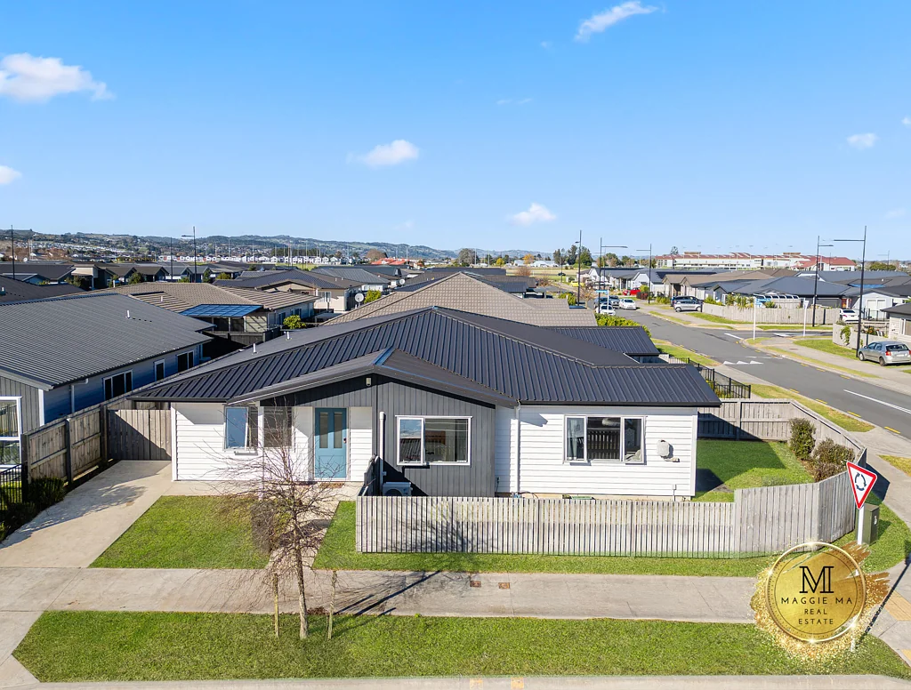 Takanini 3Kwarto Must Sell | Single-Level Freehold Corner Home