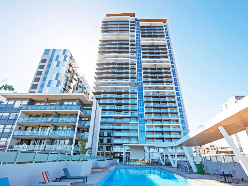 Luxury Apartment Living with Panoramic City and River Views