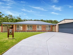 2 Pinedale Street, Oxenford