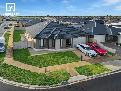 Kialla 4Habitaciones Spacious 4 Bedroom Family Home - Only 2 years Old - Kialla Lakes Estate