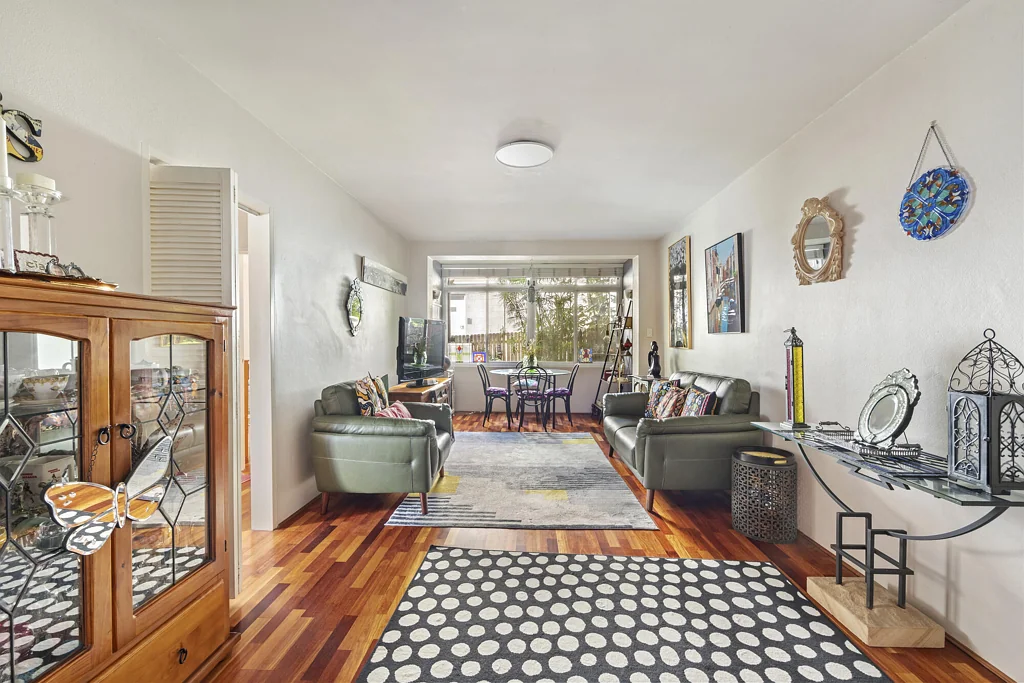 Coogee 2कमरा Spacious Two-Bedroom Apartment with Oversized Private Courtyard & Lock-Up Garage