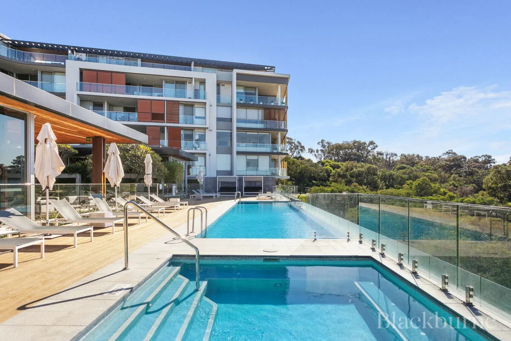 110/2 Milyarm Rise, Swanbourne, WA 6010