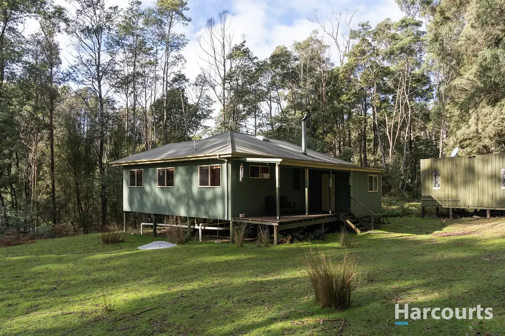 Weegena 3chambre A Hidden Tasmanian Sanctuary with Endless Potential