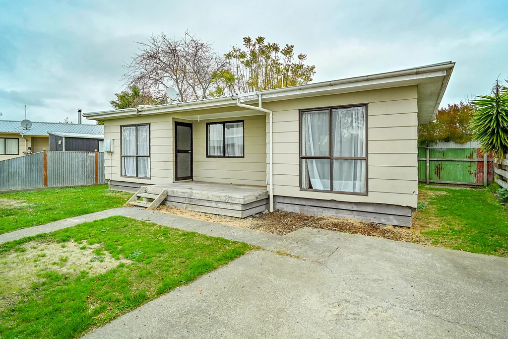 Mahora 3 Bedroom Going, Going, Gone - Will Be Sold!