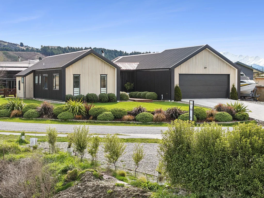 17 Cooper Crescent, Luggate, Otago