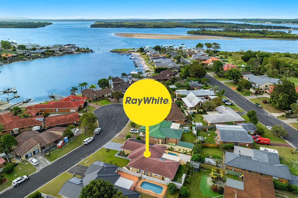 4 The Anchorage, Yamba, NSW 2464