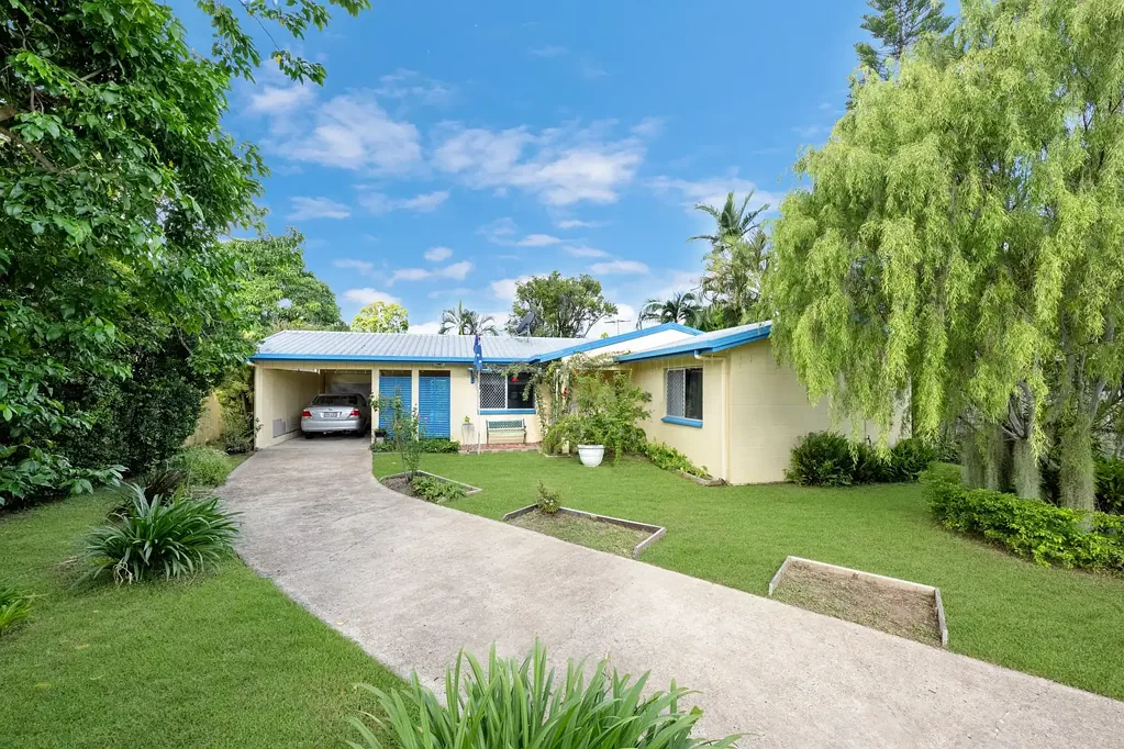 18 Naples Court, Kelso, QLD 4815