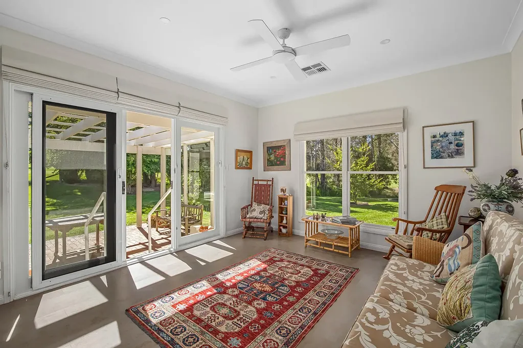 Bowral 3 Bedroom "Berida Park"- Golf course views!