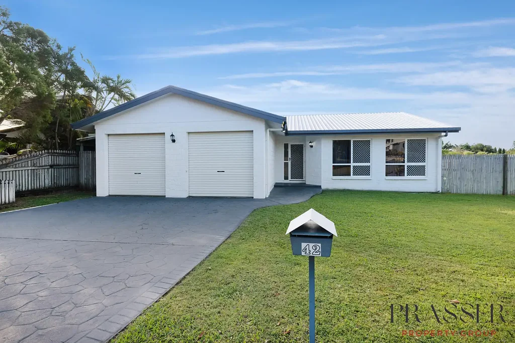 Family Home in Mount Louisa!