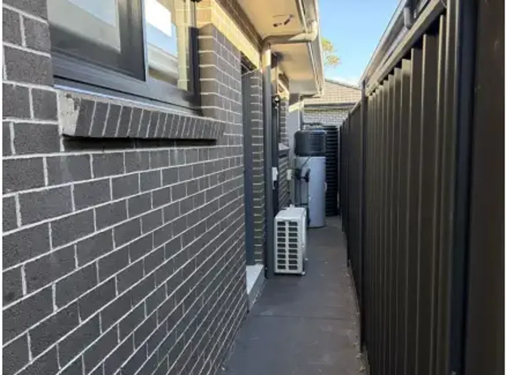 Modern & Private Granny Flat in a Convenient Location