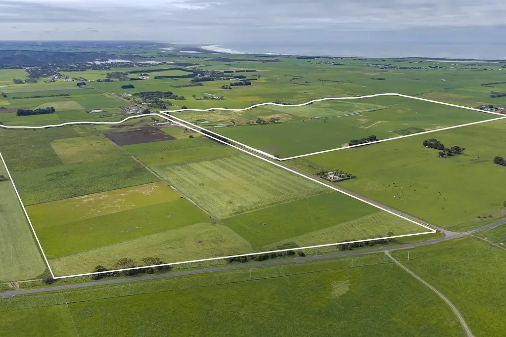 Crossley Premium Location. Multiple Titles. Productive Country.