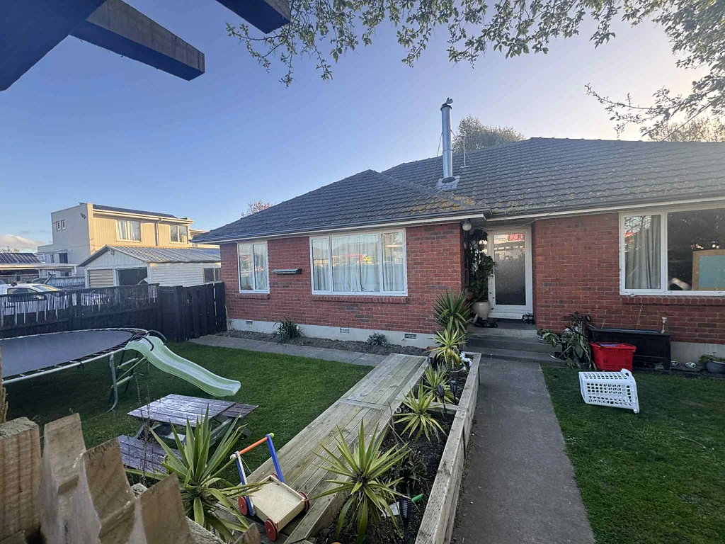 127 Gayhurst Road, Dallington, Christchurch, Canterbury