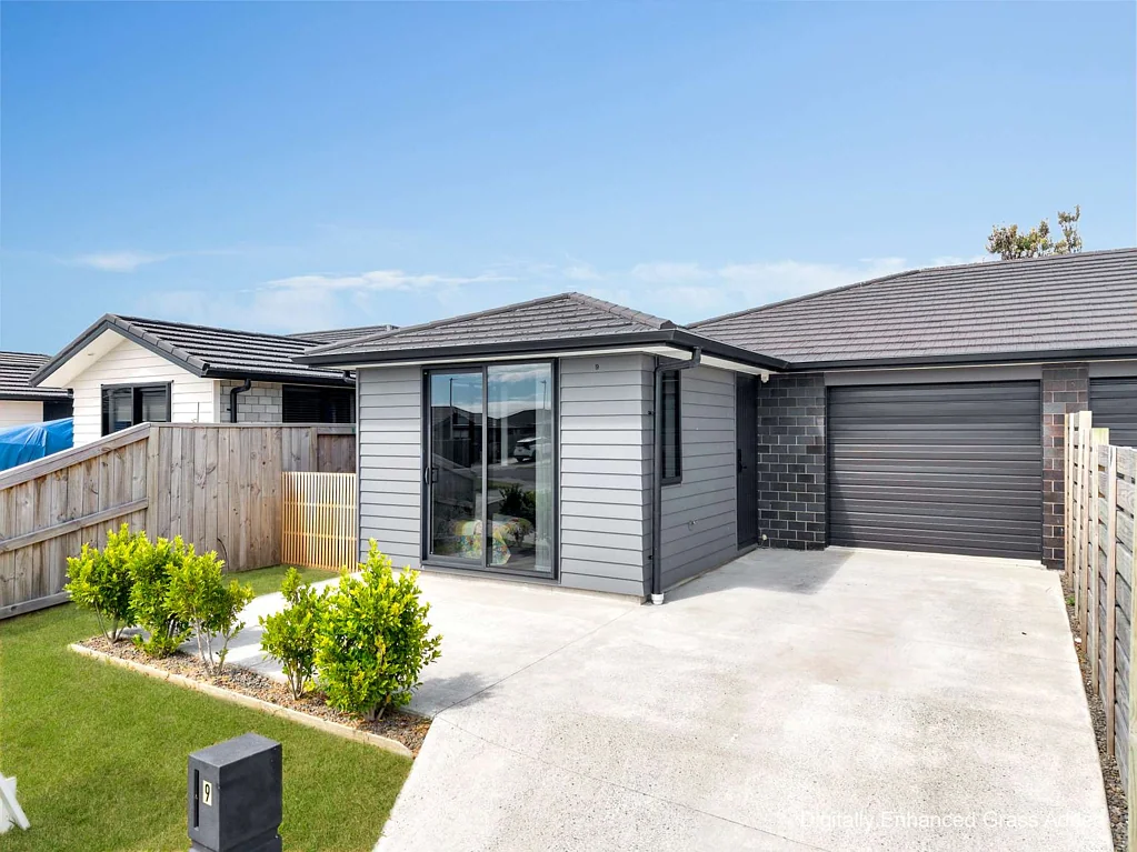 Papamoa 2 Bedroom Come Home to Stylish Easy Care Living!
