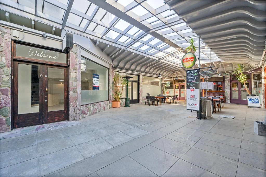 Invercargill Versatile Office/Retail Space in Courtville Place