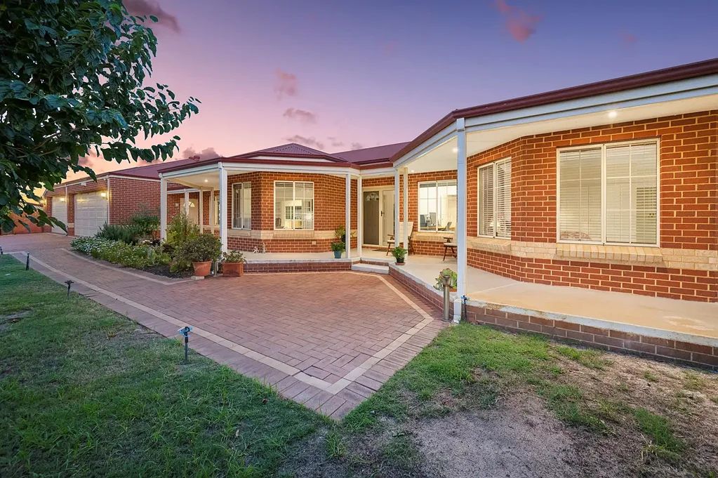 3 Thomasia Street, Huntingdale, WA 6110