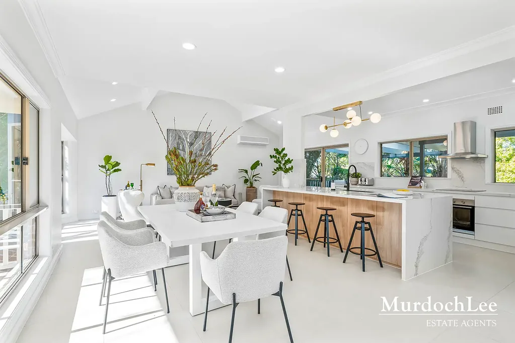 Baulkham Hills 5 Bedroom Luxury Family Oasis Situated on a 916sqm Block Within Walking Distance to All Amenities!