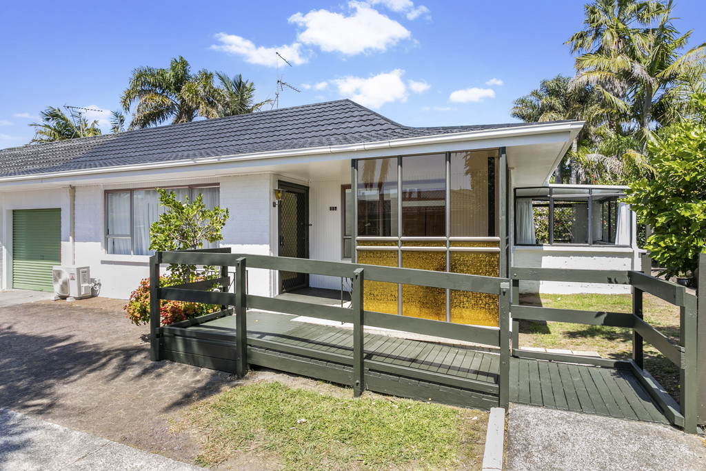 3/20 Eastern Beach Road, Eastern Beach, Auckland - Manukau, 2 Bedrooms, 0 Bathrooms