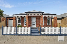 16 Clementson Drive, Caroline Springs