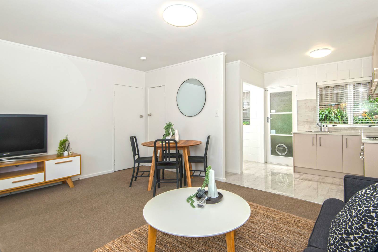 2/3 Sirius Place, Botany Downs, Auckland - Manukau, 2 phòng ngủ, 1 phòng tắm, Townhouse