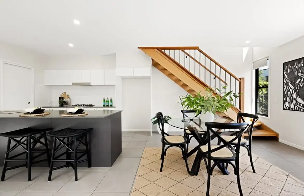 Maroochydore 3房  Modern Home with Effortless Appeal