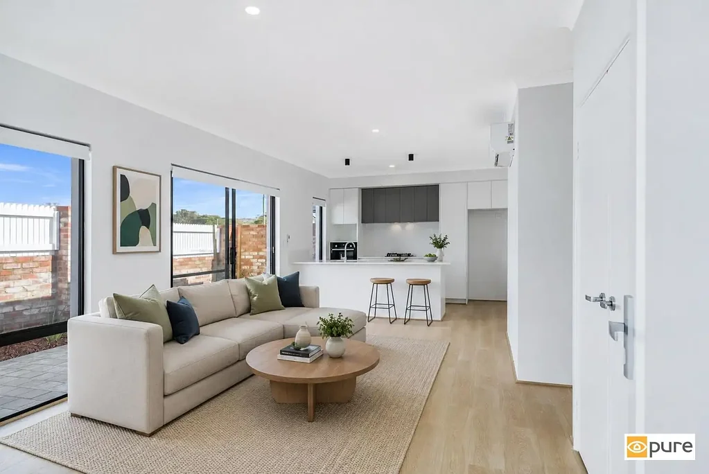 BRAND NEW 2 X 2 HOME IN HAMILTON HILL