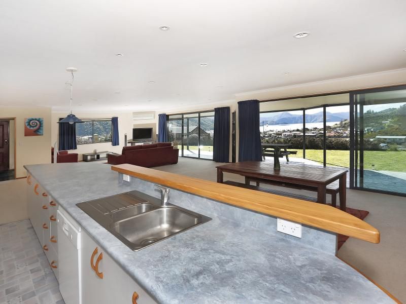 15 Moana Heights, Waikawa, Marlborough, 4 phòng ngủ, 2 phòng tắm