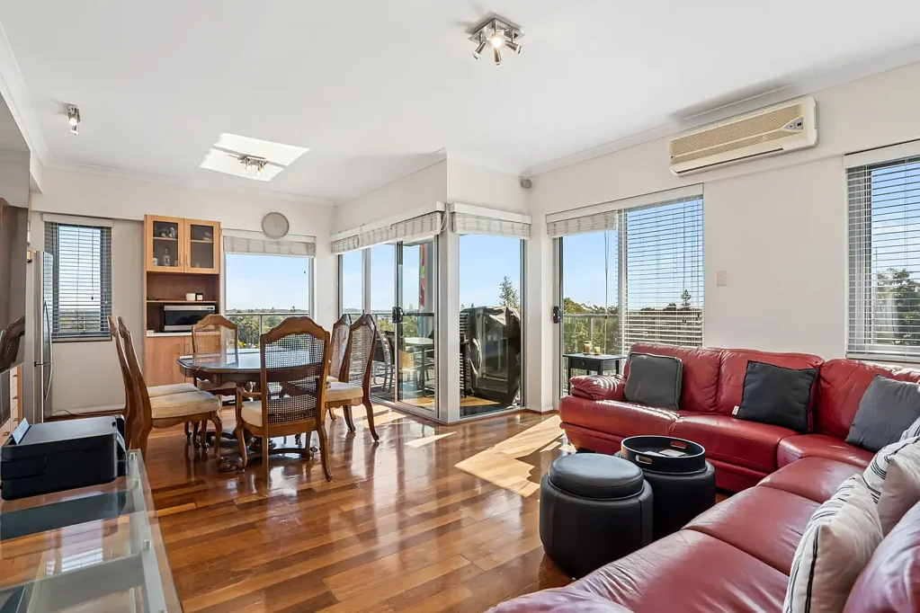 West Perth 2房  Elevated Living in the Heart of West Perth