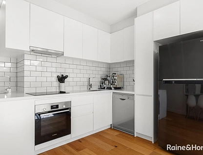 6/16A Leonard Crescent, Ascot Vale, North West Melbourne, 2房, 1浴, Apartment