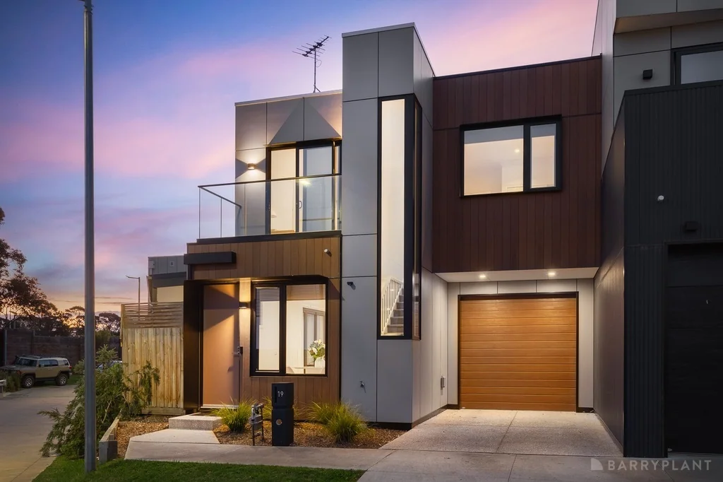 19 Rosevae Crescent, Keysborough, VIC 3173