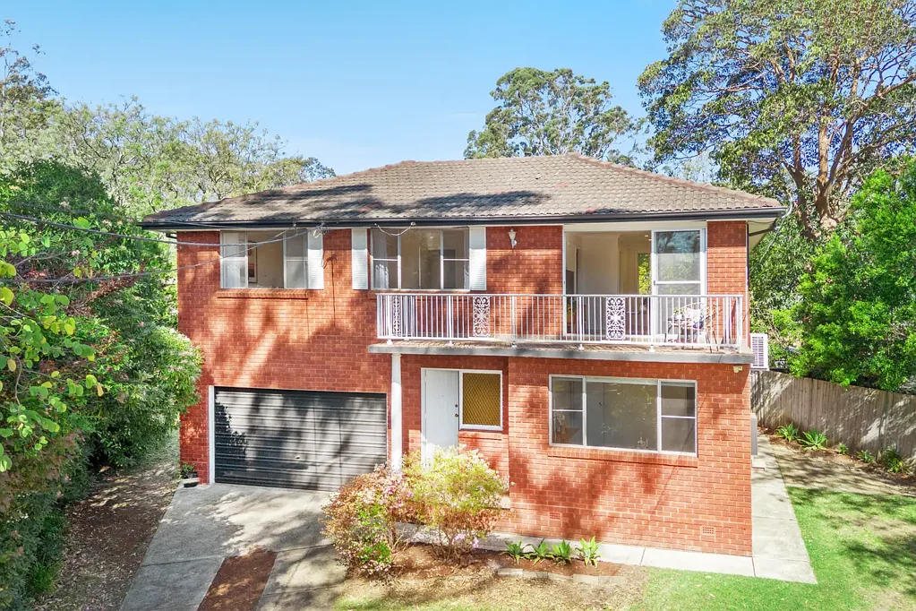 7 Greenvale Grove, Hornsby, NSW 2077