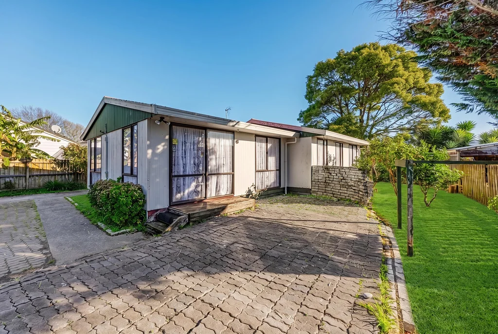 Clendon Park 3房  Vendors Off to Australia - Must Be Sold!