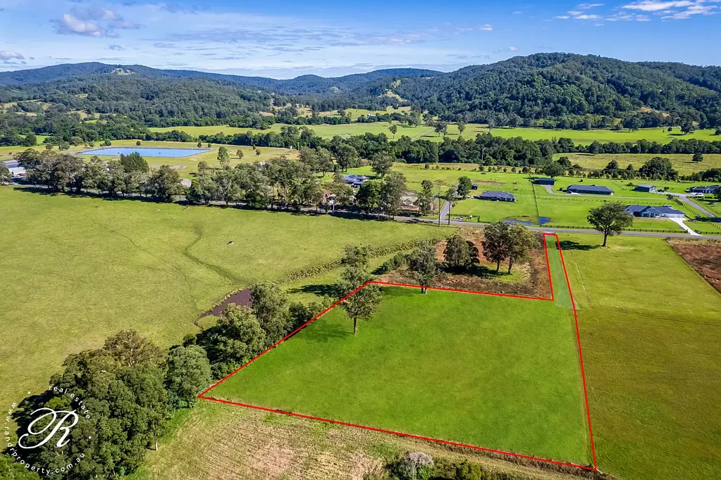 Stroud Over 2 Acres of Opportunity